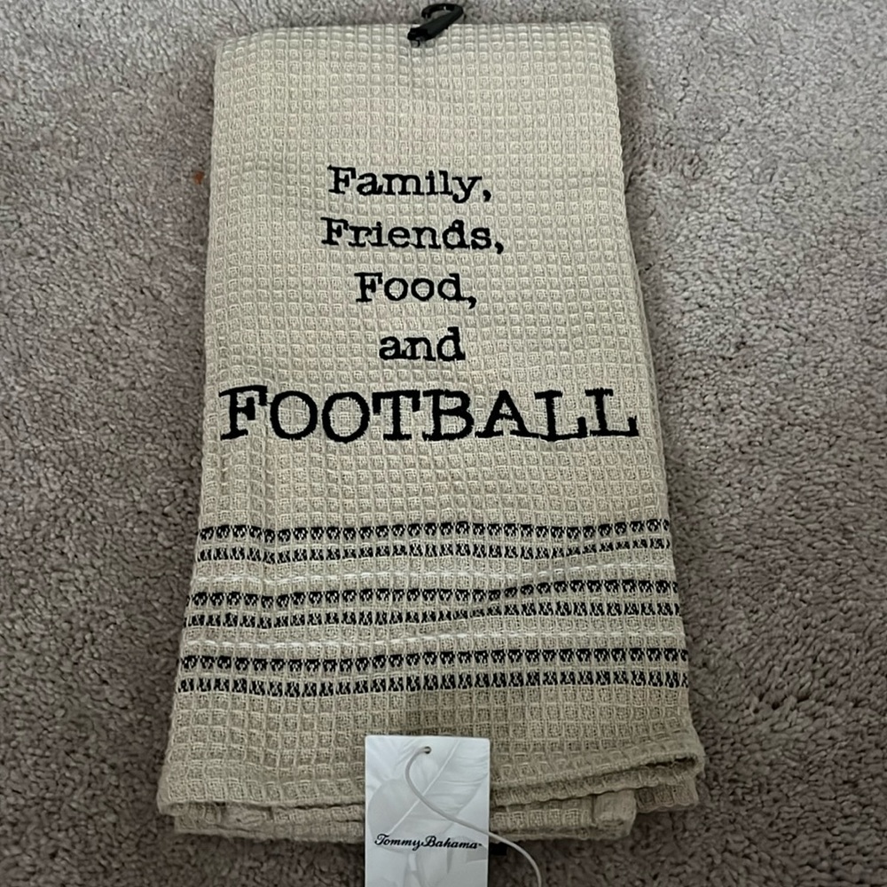 NWT Tommy Bahama Mona B bar towel